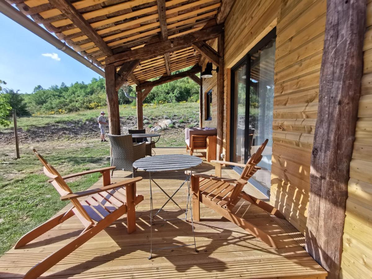 La Peyregoune, Logement En Pleine Nature Et Table D'Hotes Blieux Exterior foto